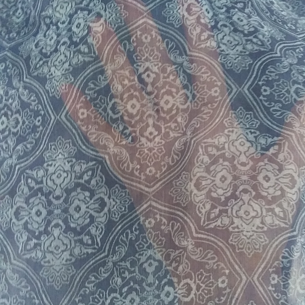 Sheer top - Picture 5 of 5